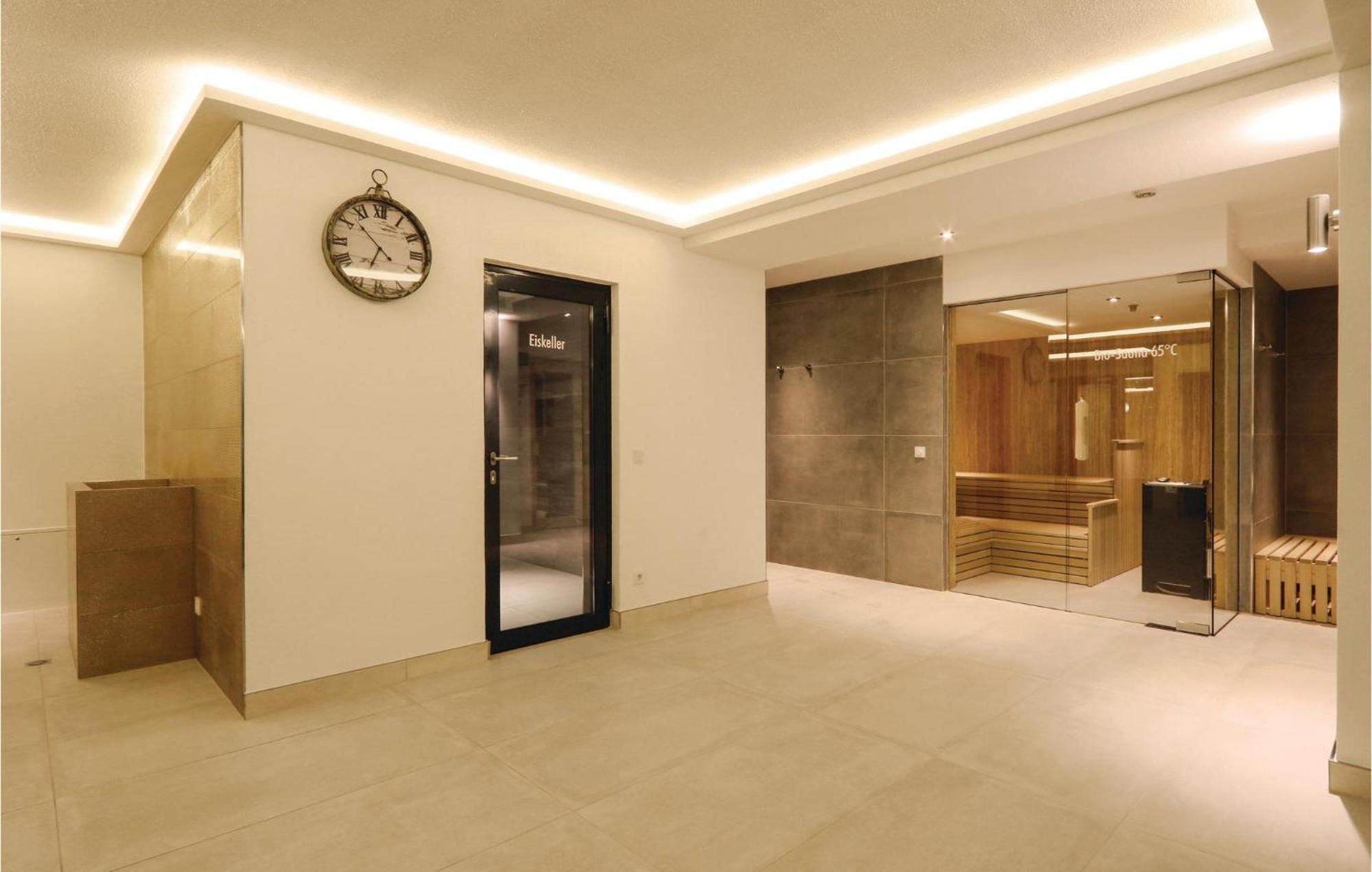 Apartment Penthouse Cloud